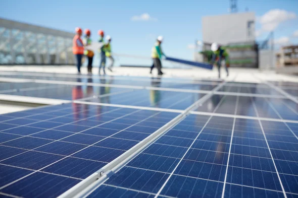 Essential Tips for Maintaining Solar Panels